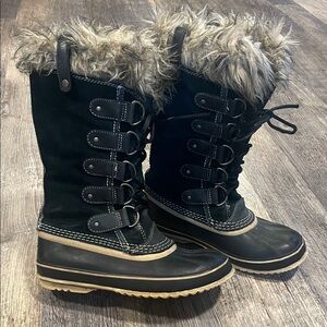 Sorel Women's Black Fur-Lined Winter Boots
